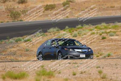 media/Jun-01-2025-CalClub SCCA (Sun) [[eae223c5dd]]/Group 1/Track Event 5/